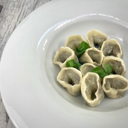 Uszka z grzybami leśnymi